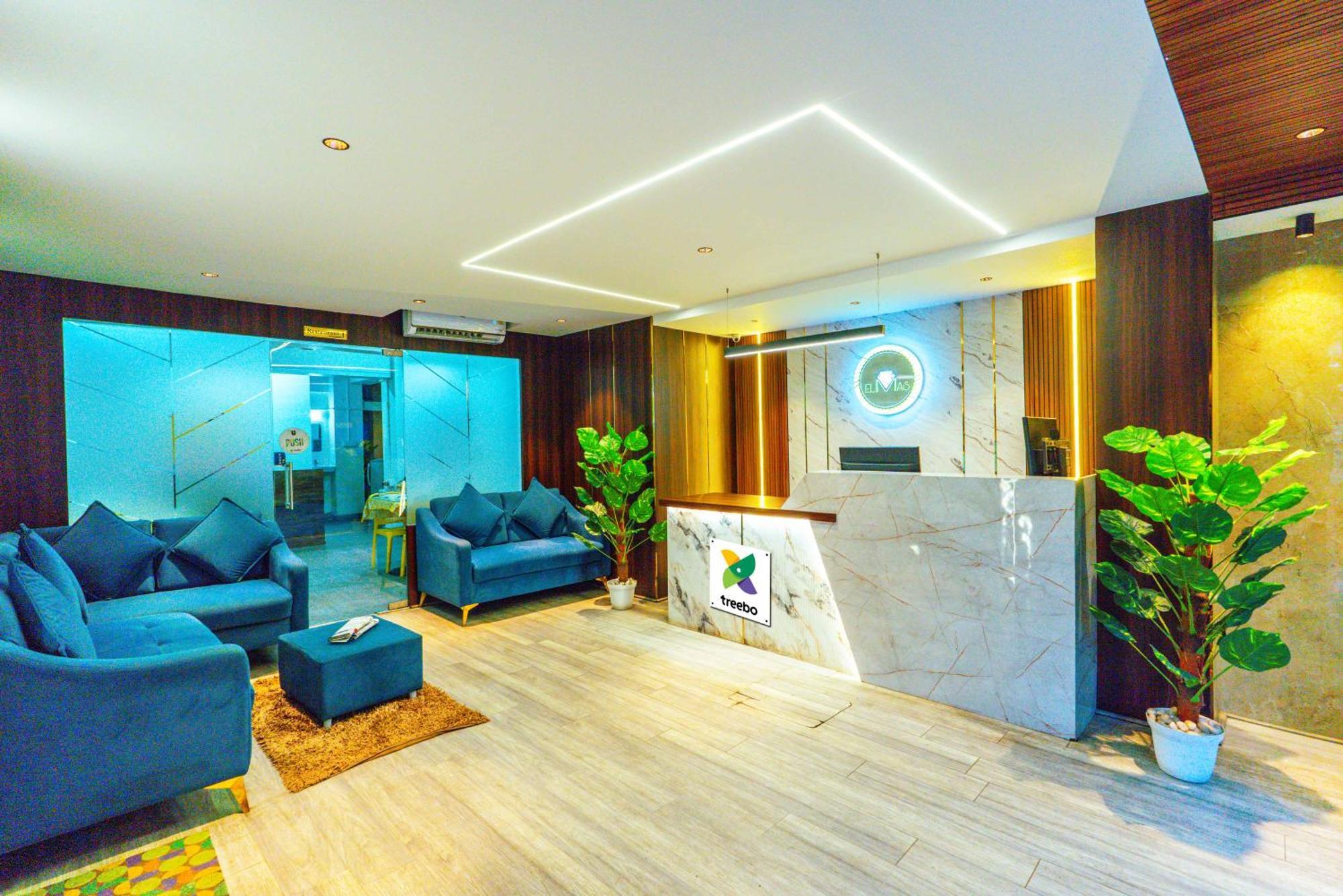 Treebo Elmas Grand Hotel Бангалор Екстериор снимка